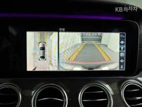 Mercedes-Benz E 350 4MATIC AMG LINE HEAD UP 360CAM PANORAMA BURMESTER - 20600 € / 40290.10 лв. - 20842690 13