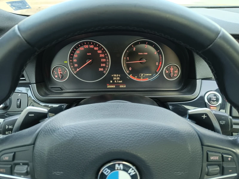 BMW 530 XD , снимка 16 - Автомобили и джипове - 47936921