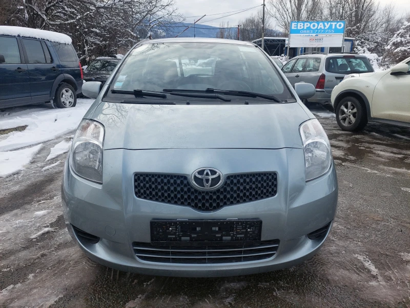 Toyota Yaris 1, 3i 87ps, снимка 3 - Автомобили и джипове - 48665327