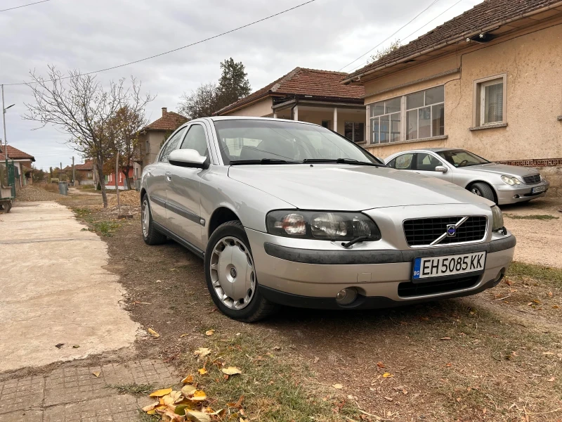 Volvo S60 2, 4 газ, снимка 11 - Автомобили и джипове - 49326736