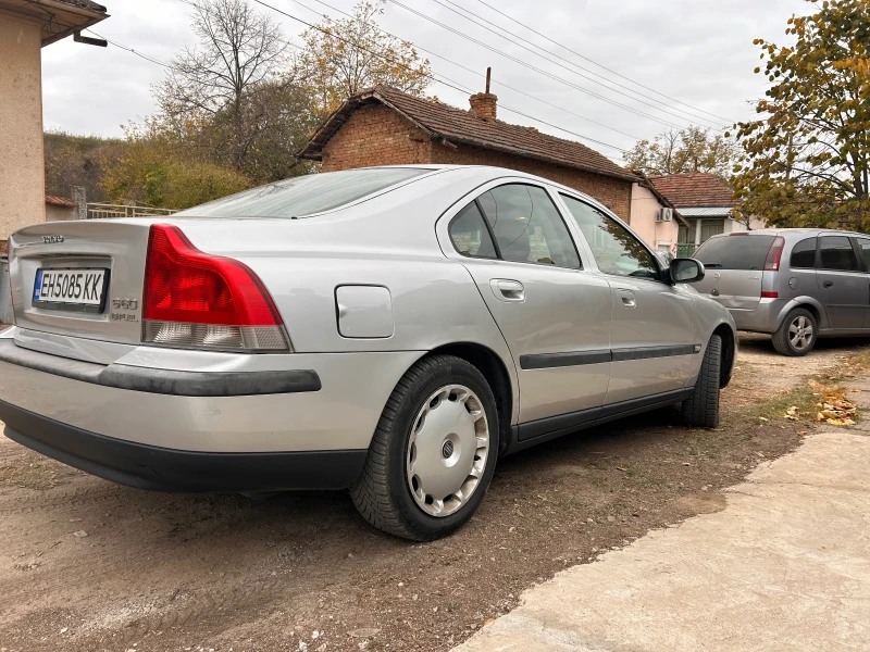 Volvo S60 2, 4 газ, снимка 9 - Автомобили и джипове - 49326736