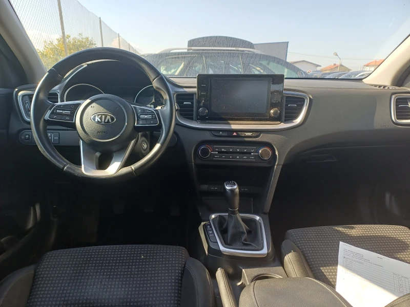 Kia Ceed 1.5i turbo-160кс-на части, снимка 5 - Автомобили и джипове - 52066626