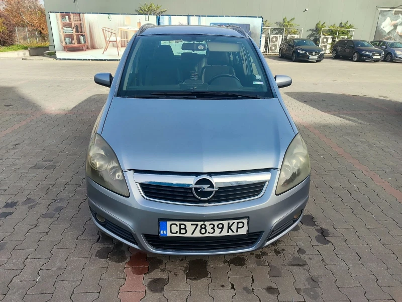 Opel Zafira, снимка 8 - Автомобили и джипове - 52433342