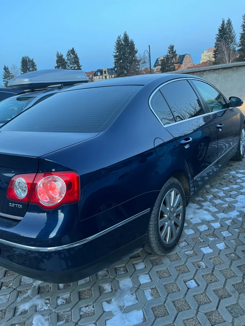 VW Passat B6, снимка 2 - Автомобили и джипове - 53168102