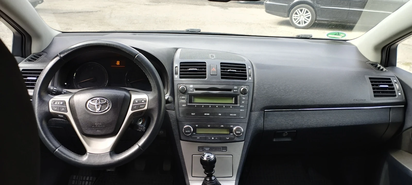 Toyota Avensis 1, 8-Бензин  - изображение 5