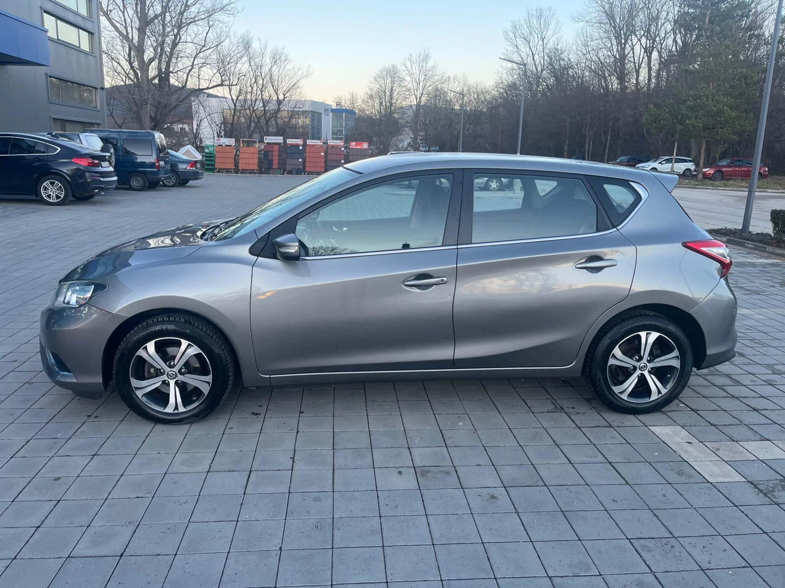 Nissan Pulsar 1.2 Бензин 115кс - изображение 5