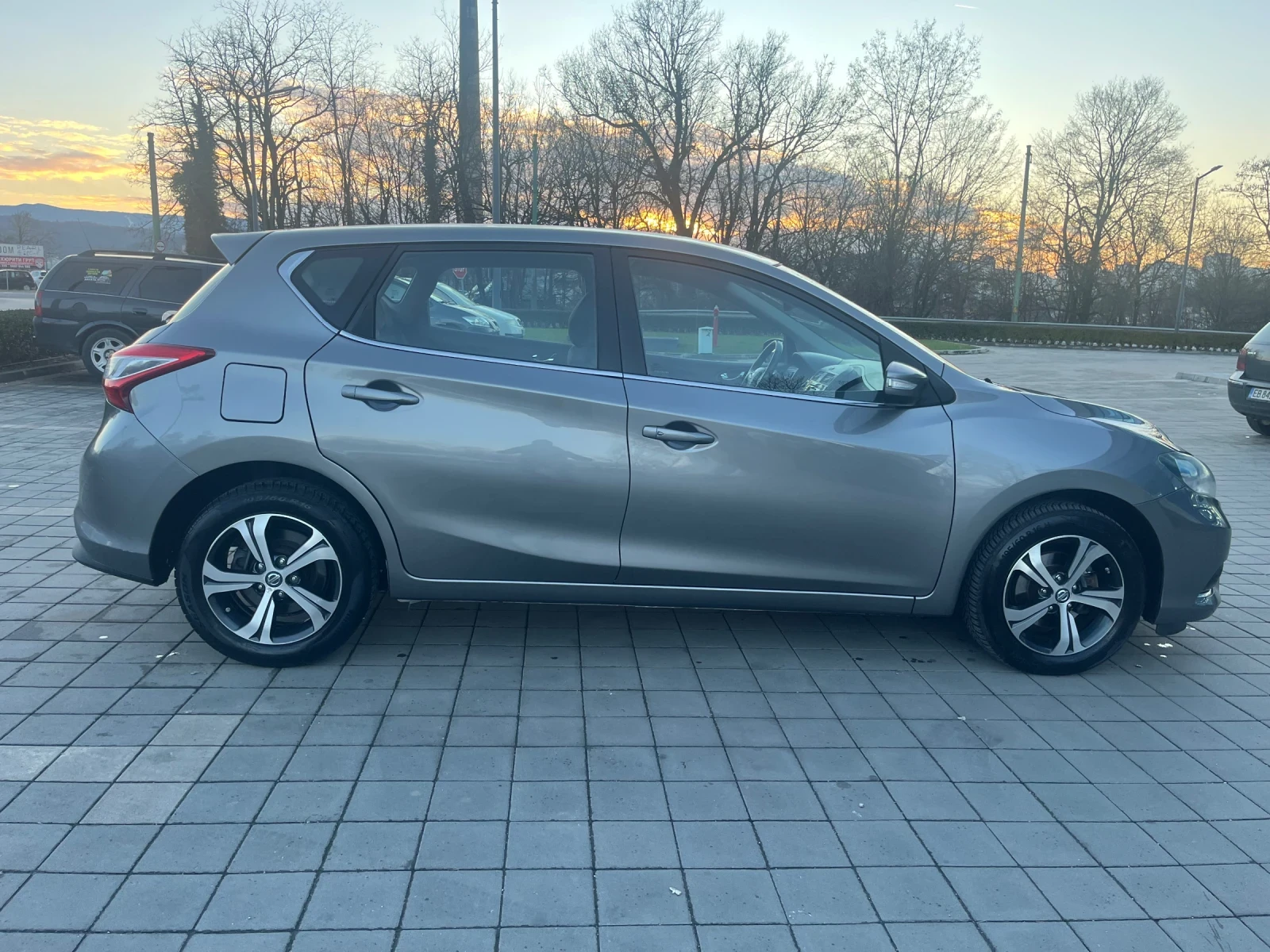 Nissan Pulsar 1.2 Бензин 115кс - изображение 9