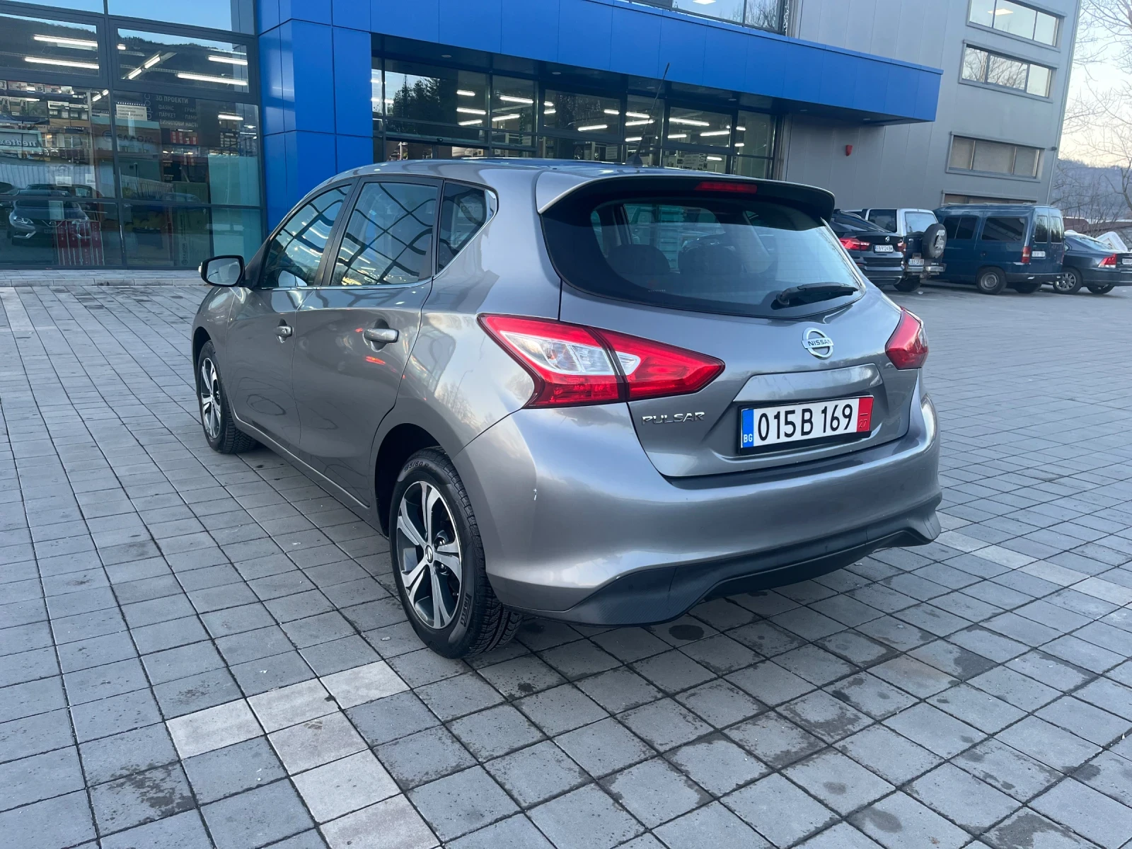 Nissan Pulsar 1.2 Бензин 115кс - изображение 6