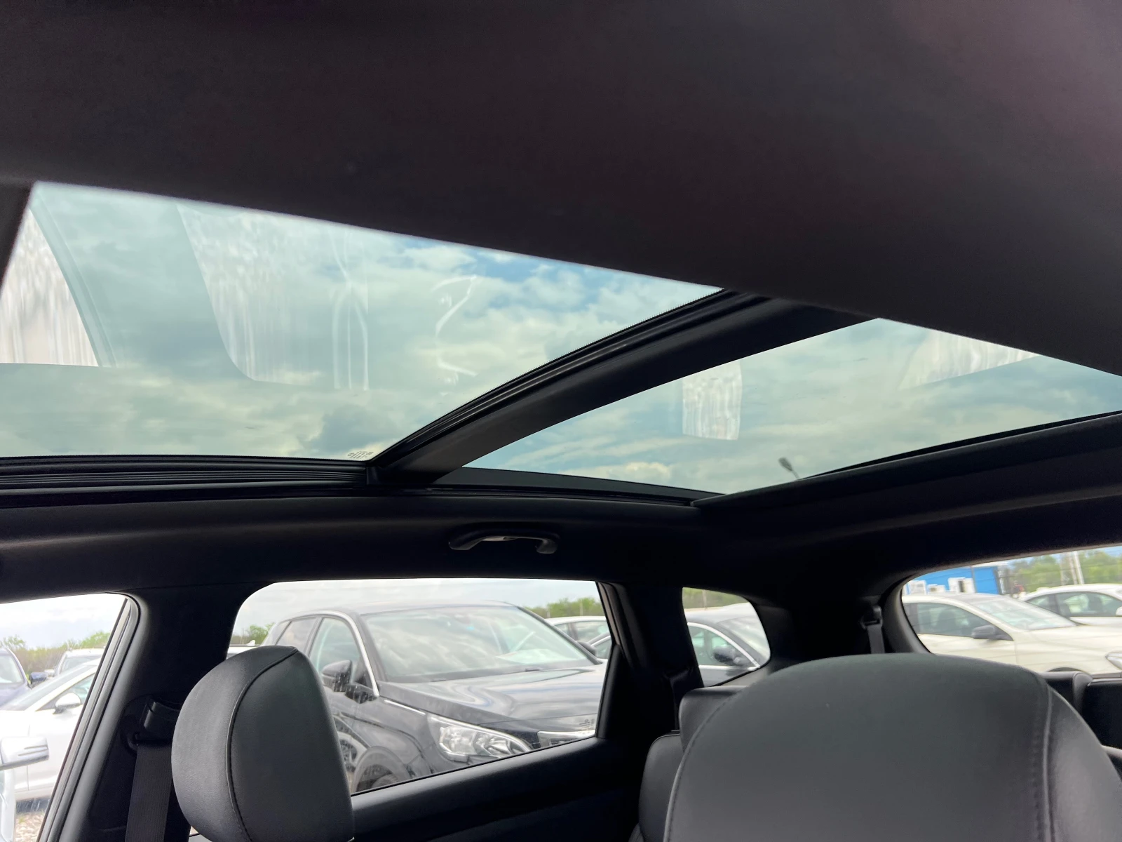 Kia Carens 1.7 CRDI - изображение 10