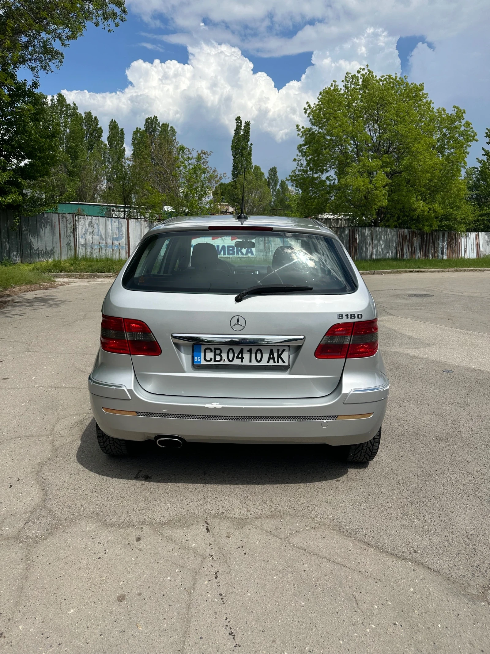 Mercedes-Benz B 180  - изображение 6