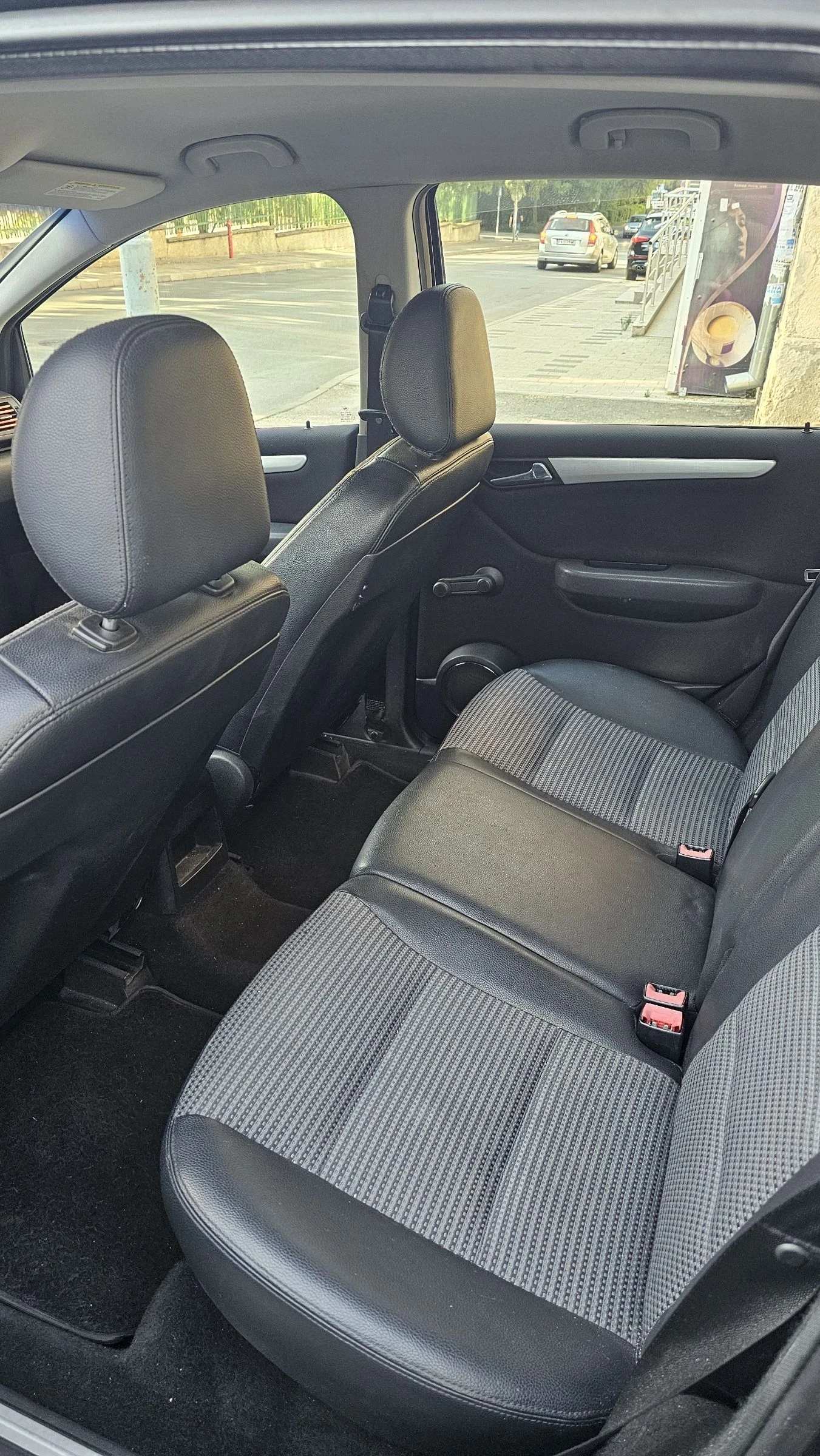 Mercedes-Benz A 200  - изображение 9