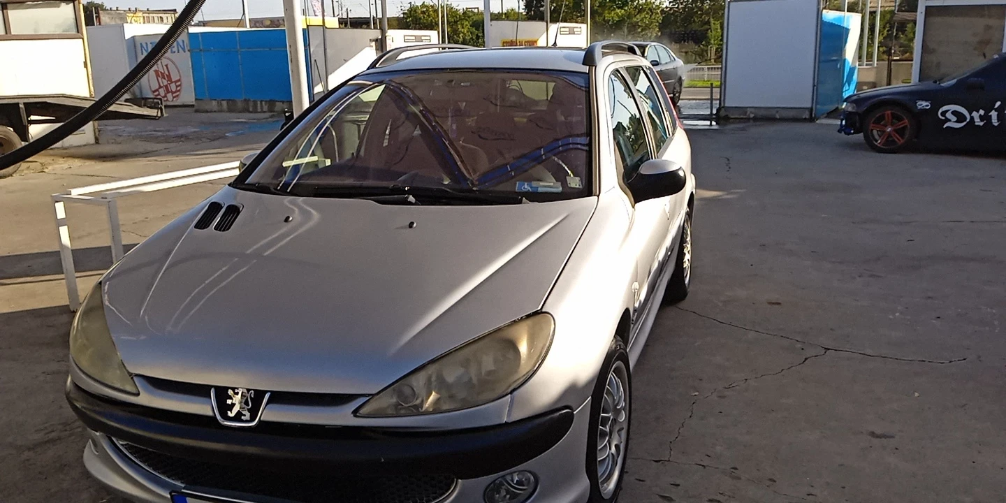 Peugeot 206 SW - изображение 8