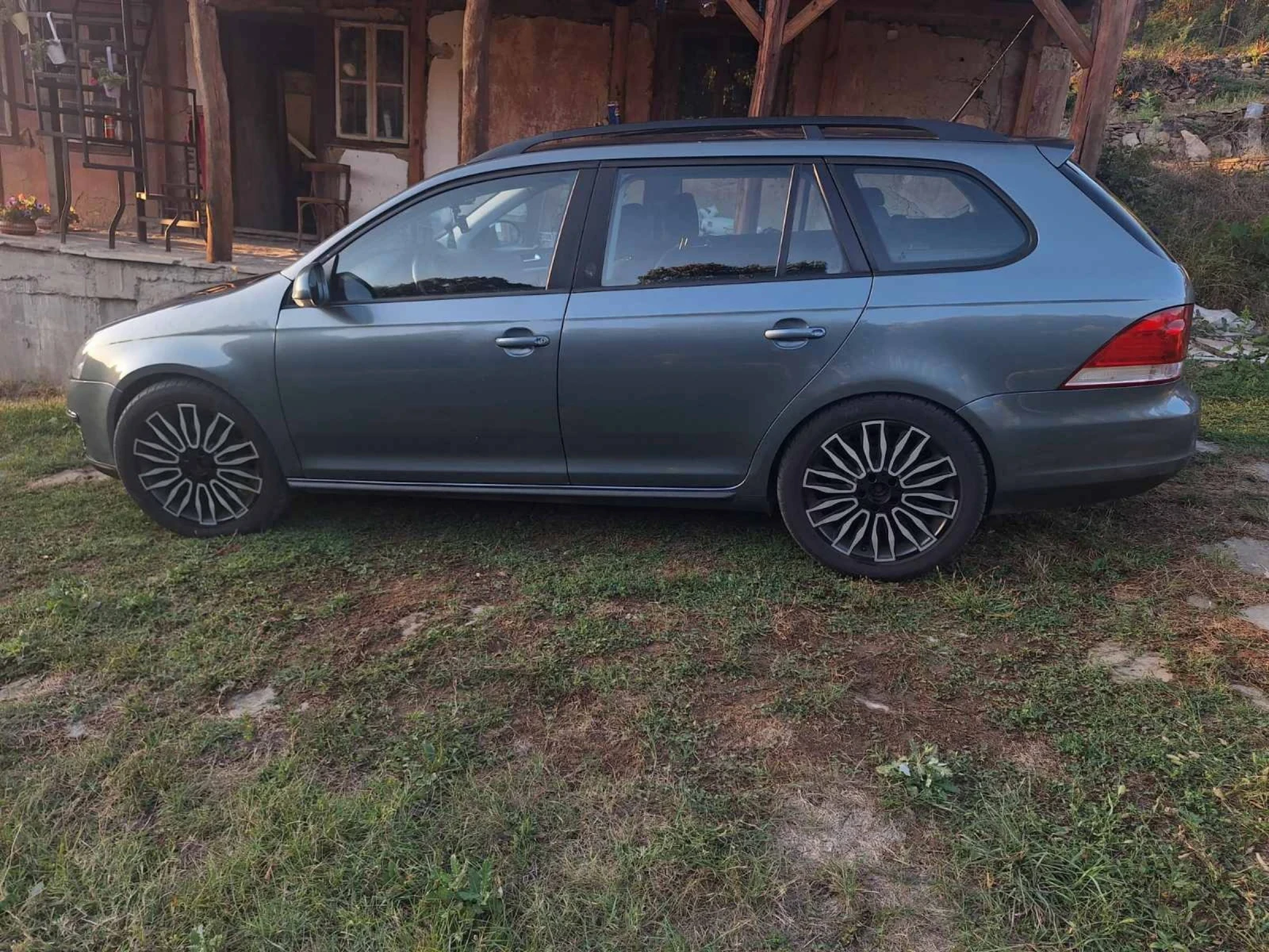 VW Golf 5 - изображение 8