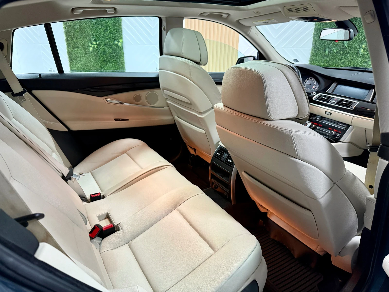 BMW 5 Gran Turismo 3.5i Xdrive - изображение 7
