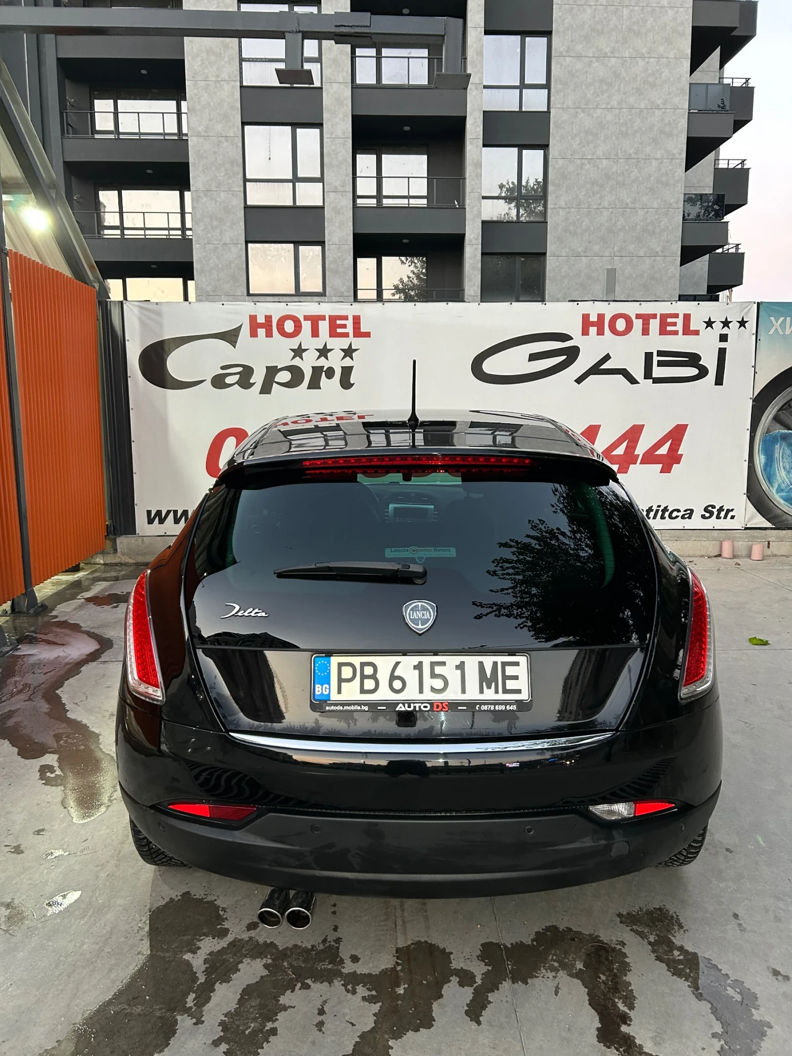 Lancia Delta 1.4 турбо - изображение 4