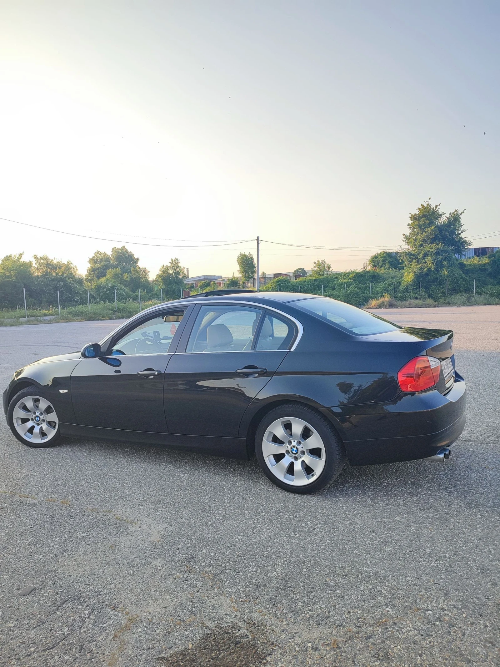 BMW 325 Xi 4x4 - изображение 4