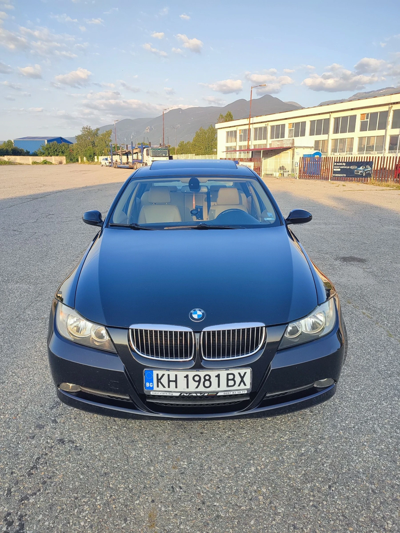 BMW 325 Xi 4x4 - изображение 2