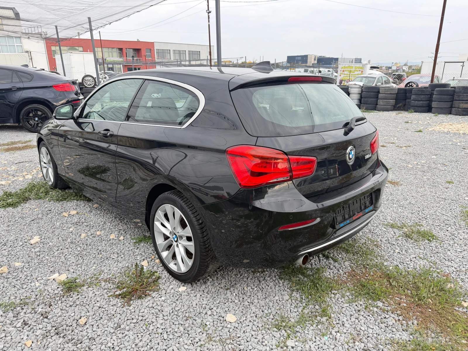 BMW 120 FaceLift B47 мотор Отлична Автомат, снимка 15 - Автомобили и джипове - 52067872