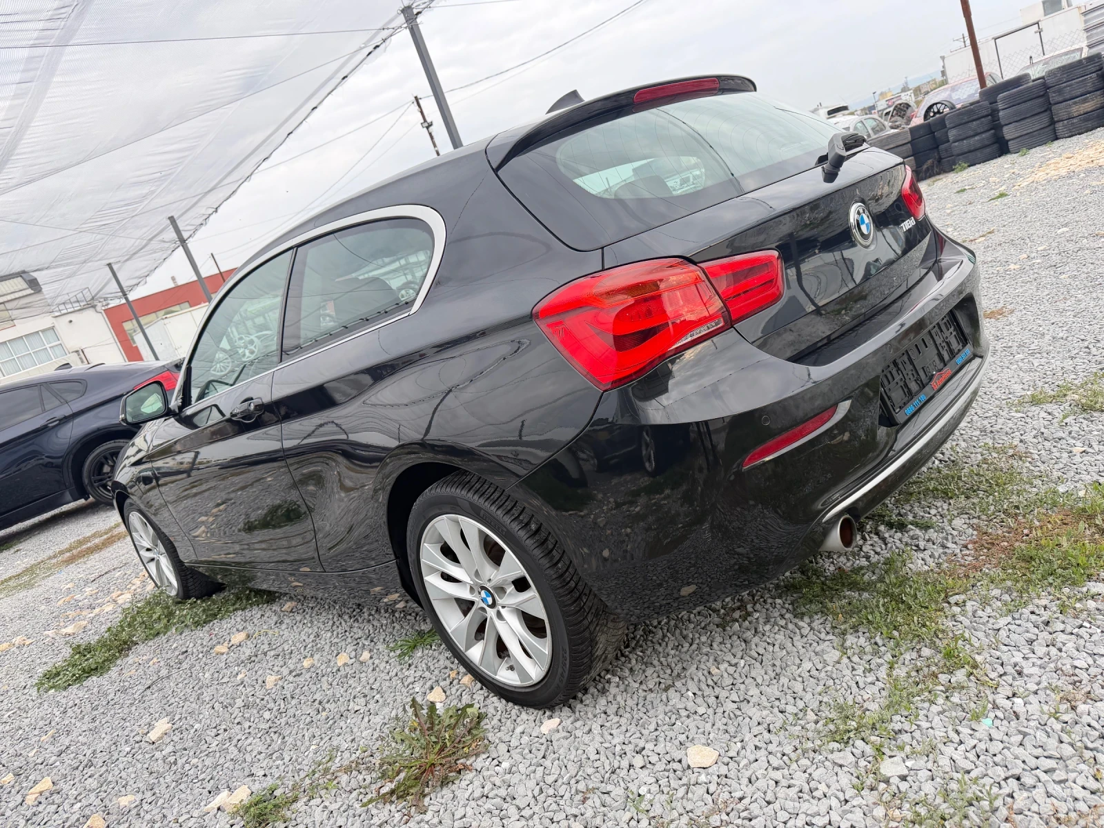 BMW 120 FaceLift B47 мотор Отлична Автомат, снимка 14 - Автомобили и джипове - 52067872