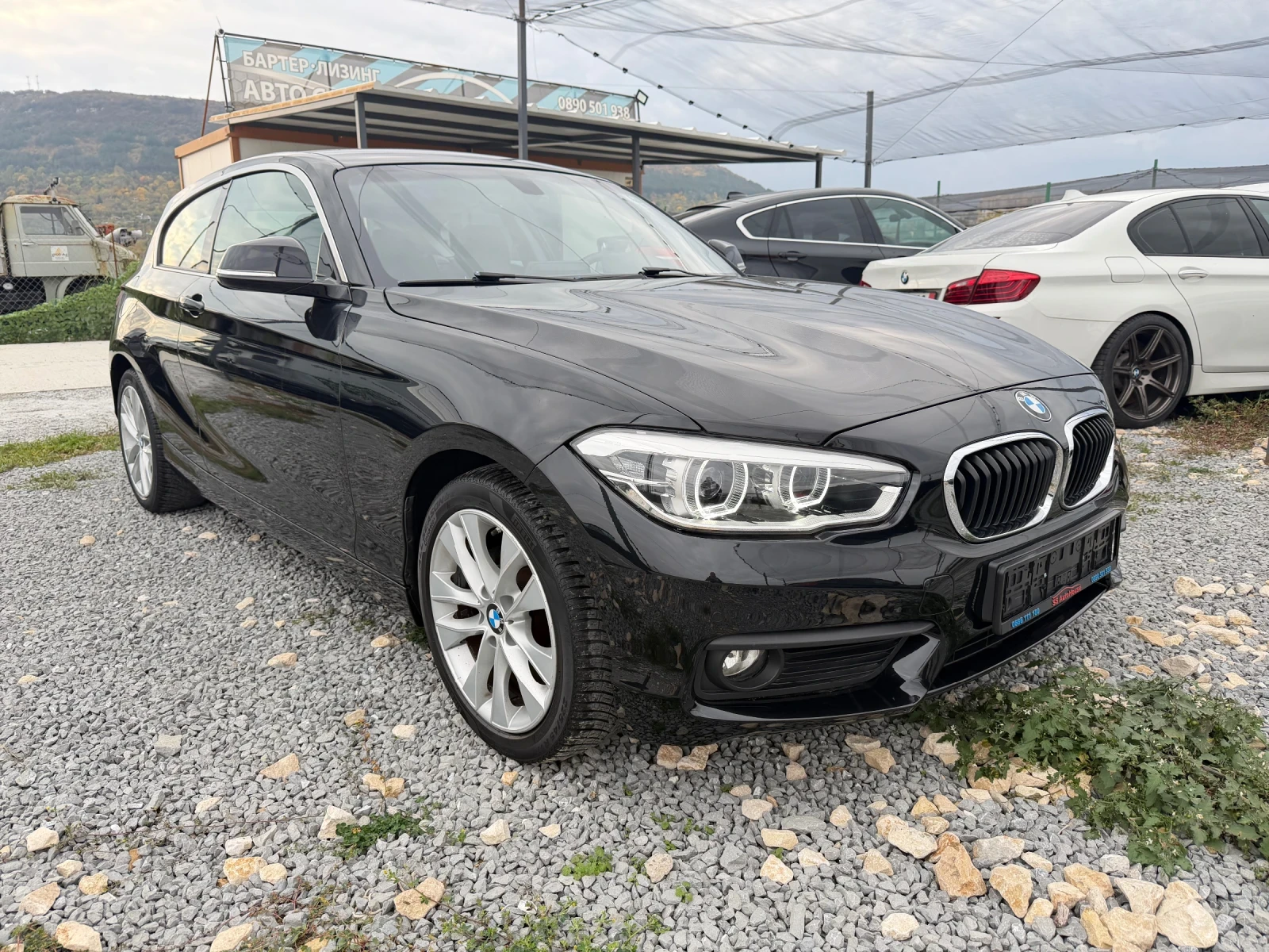 BMW 120 FaceLift B47 мотор Отлична Автомат, снимка 4 - Автомобили и джипове - 52067872