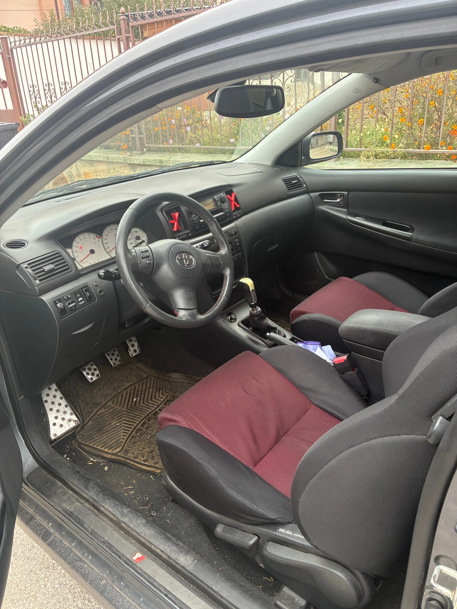 Toyota Corolla  - изображение 6