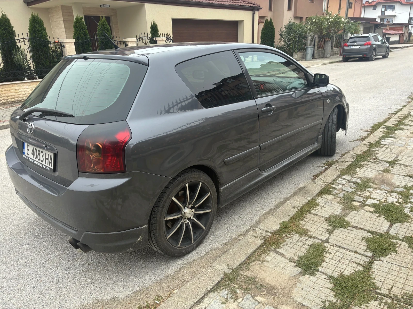 Toyota Corolla  - изображение 3