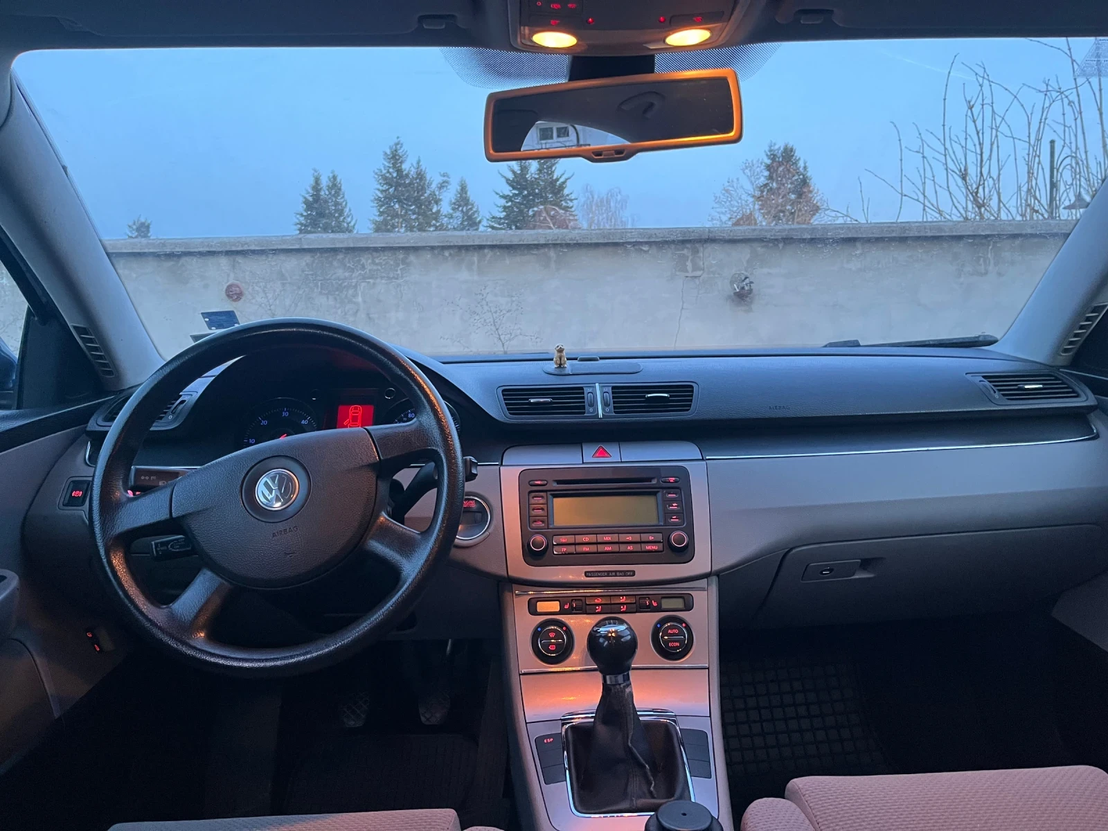 VW Passat B6 - изображение 8