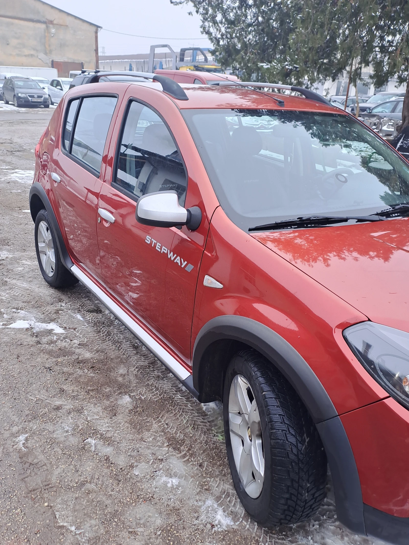 Dacia Sandero  - изображение 8