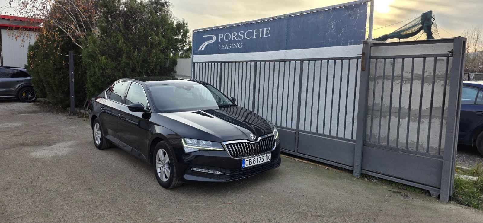 Skoda Superb Ambition Plus 2, 0 TDI  - изображение 7