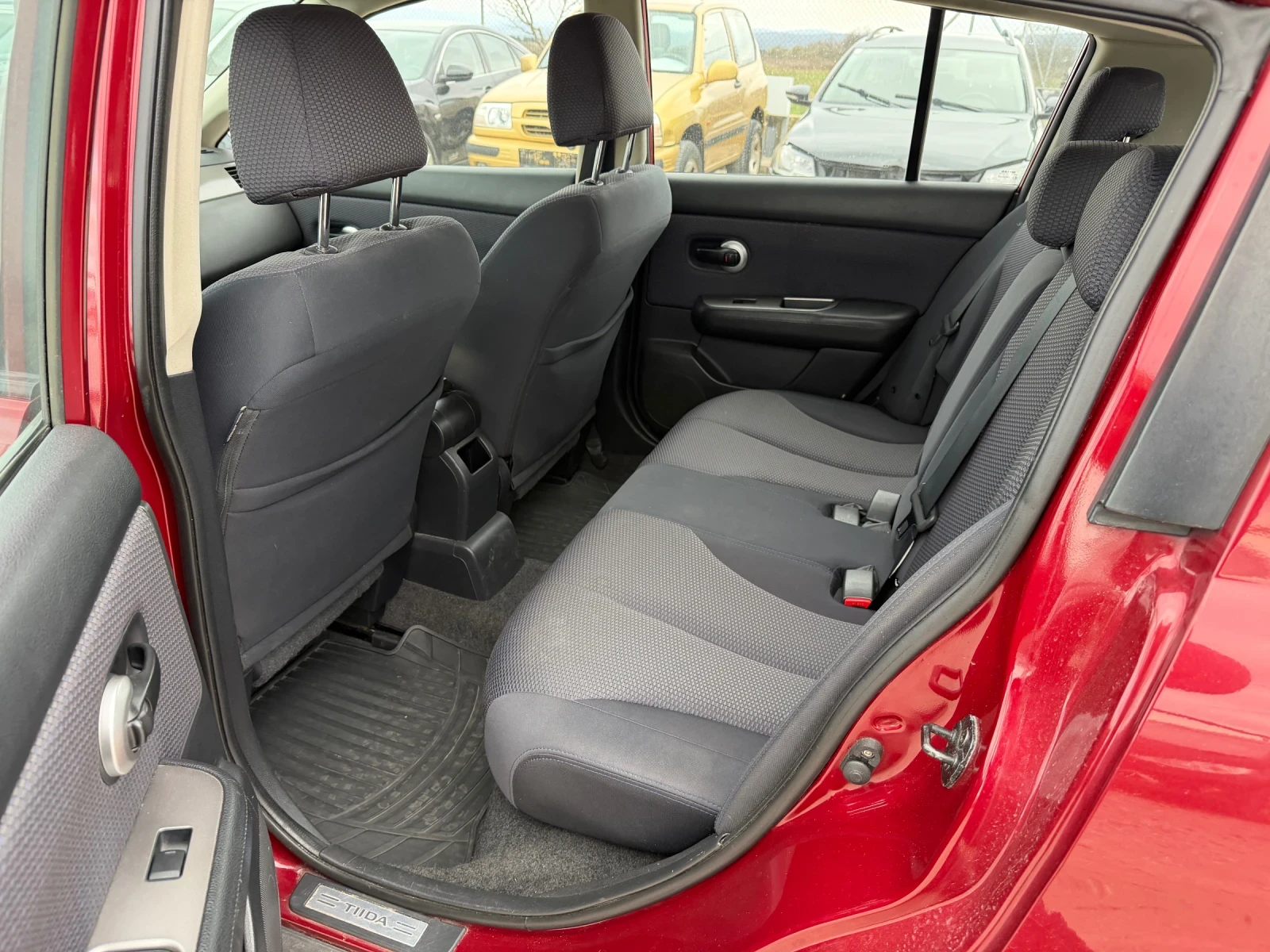 Nissan Tiida 1.6/110�� ����������� | Mobile.bg � ����������� 10