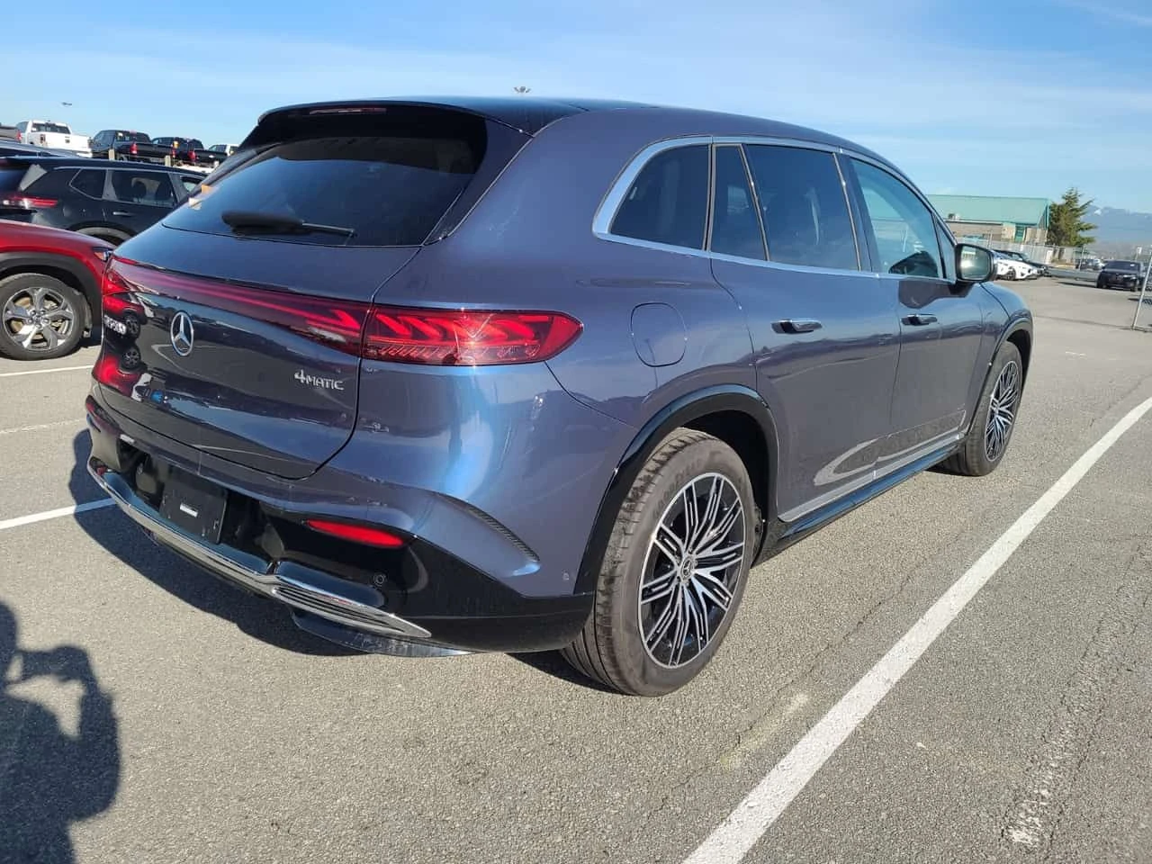 Mercedes-Benz EQS 580| BURMESTER| ОБДУХВАНЕ| HEAD-UP c AR| PANO| , снимка 3 - Автомобили и джипове - 54226841