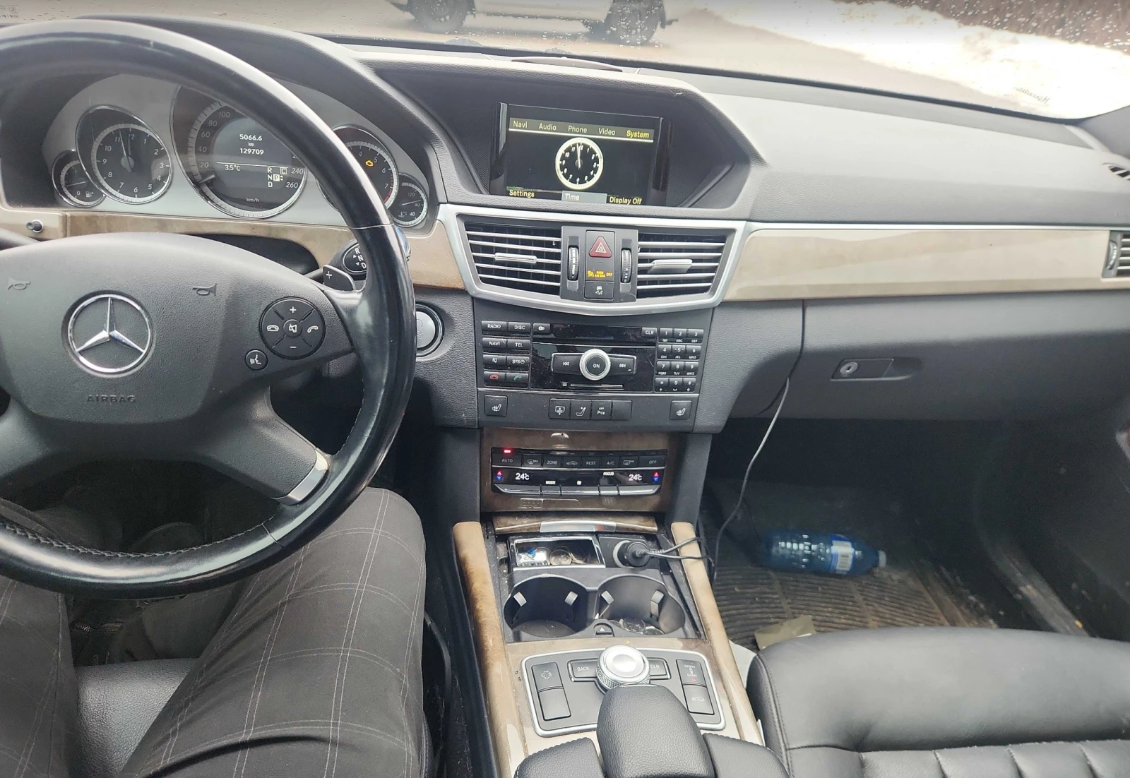 Mercedes-Benz E 500 5.5 * AMG Pack * 4 MATIC * , снимка 9 - Автомобили и джипове - 54562010