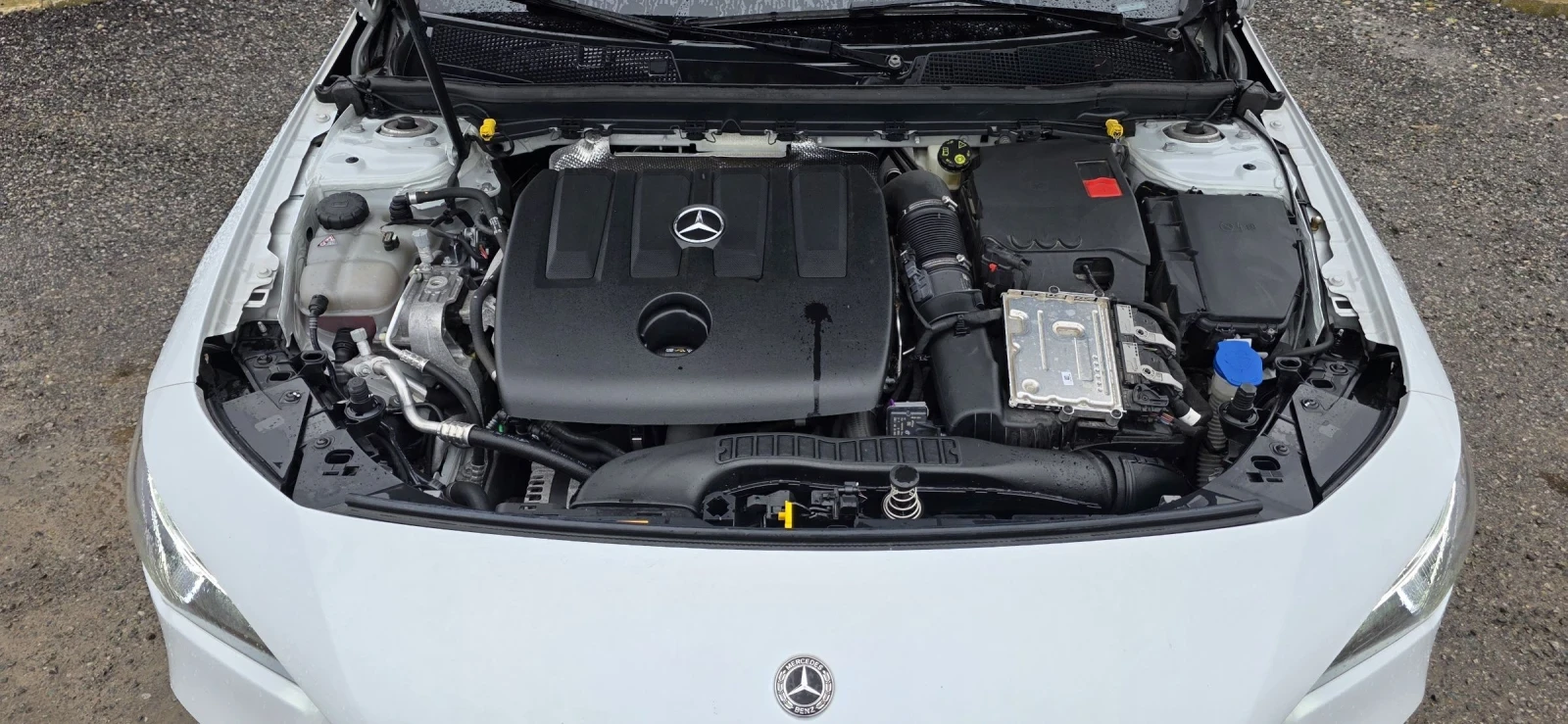 Mercedes-Benz CLA 180 1.5 Cdti-Soiution-Automato-Navi-Camera, снимка 16 - Автомобили и джипове - 54573681
