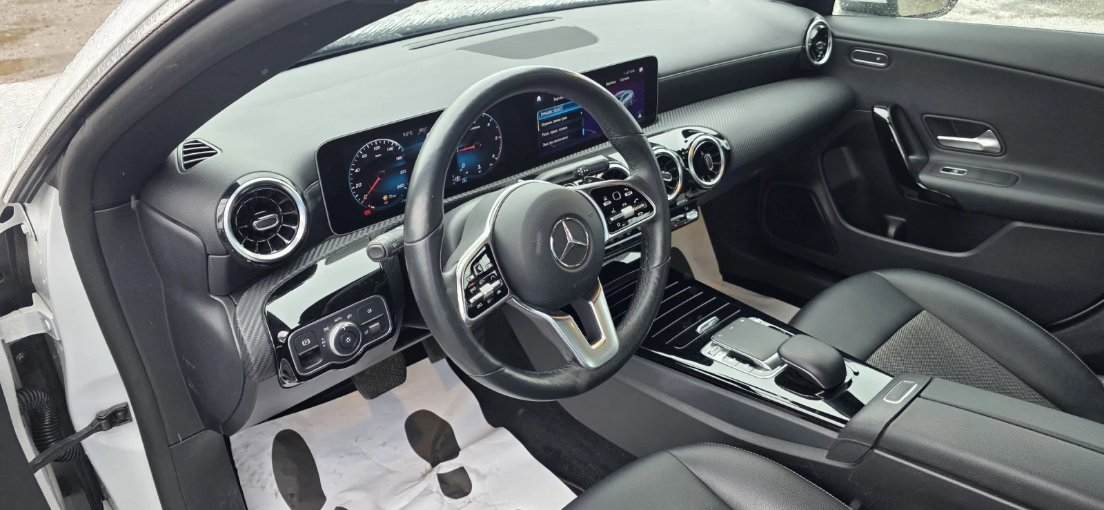 Mercedes-Benz CLA 180 1.5 Cdti-Soiution-Automato-Navi-Camera, снимка 9 - Автомобили и джипове - 54573681