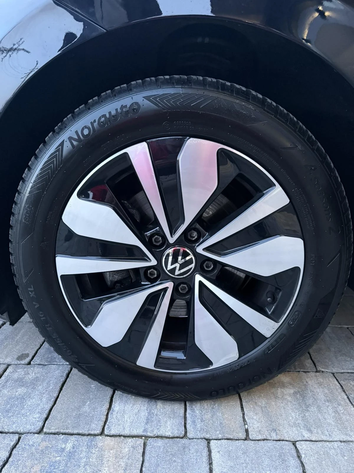 VW Golf 2.0TDI 150к.с., снимка 14 - Автомобили и джипове - 54758641