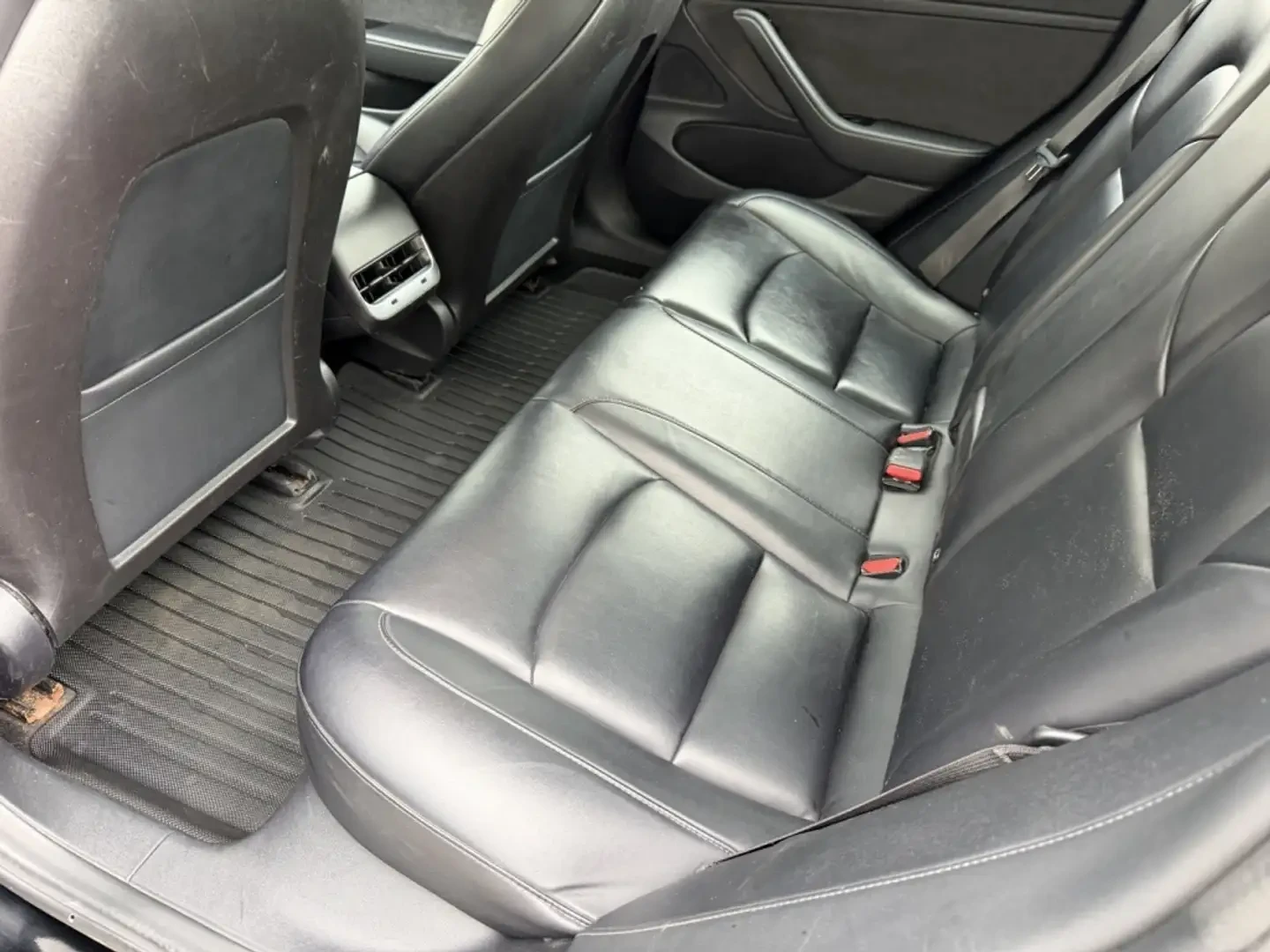 Tesla Model 3 Model 3, снимка 7 - Автомобили и джипове - 54780687