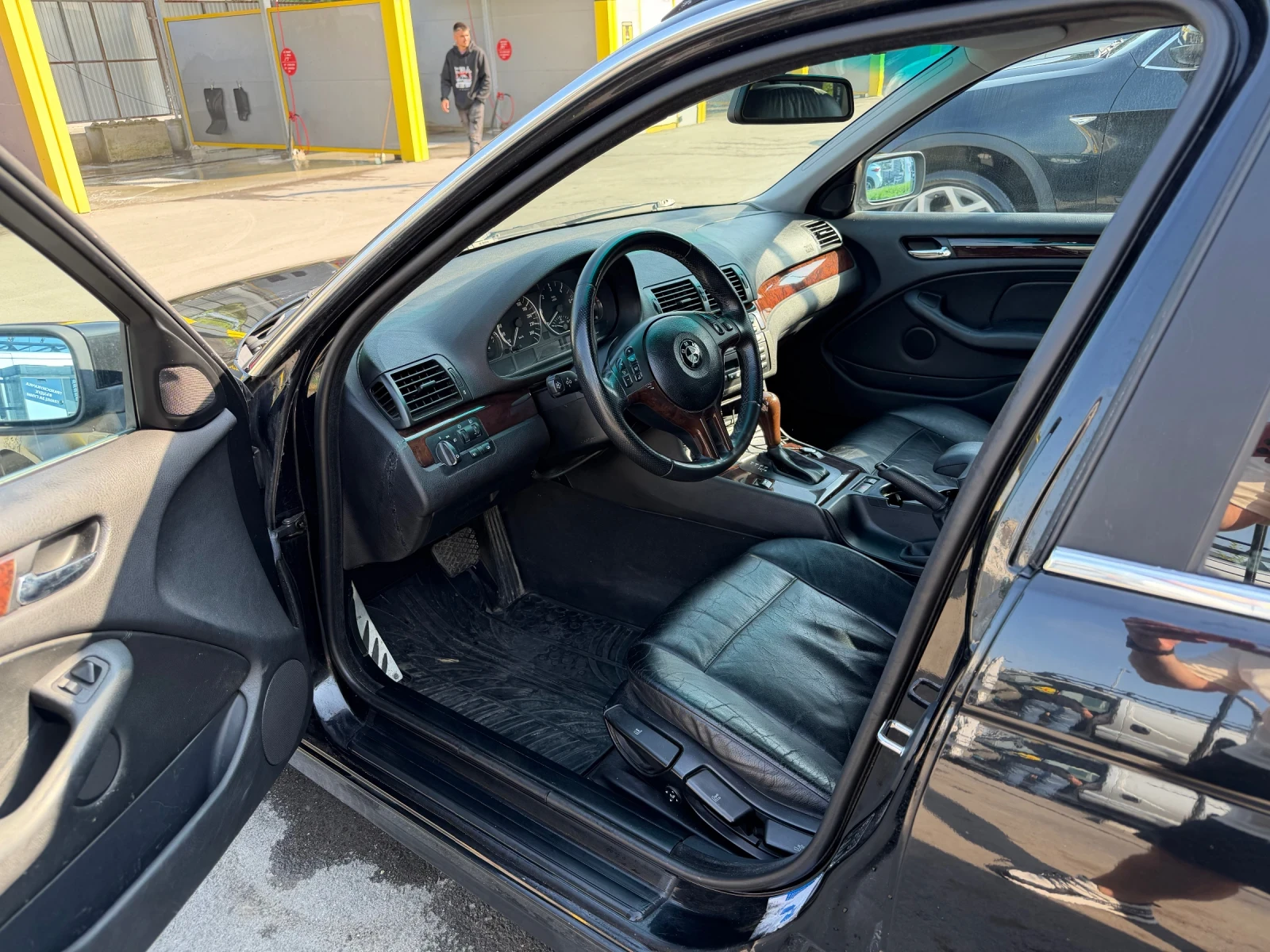 BMW 320 d, снимка 8 - Автомобили и джипове - 54859097