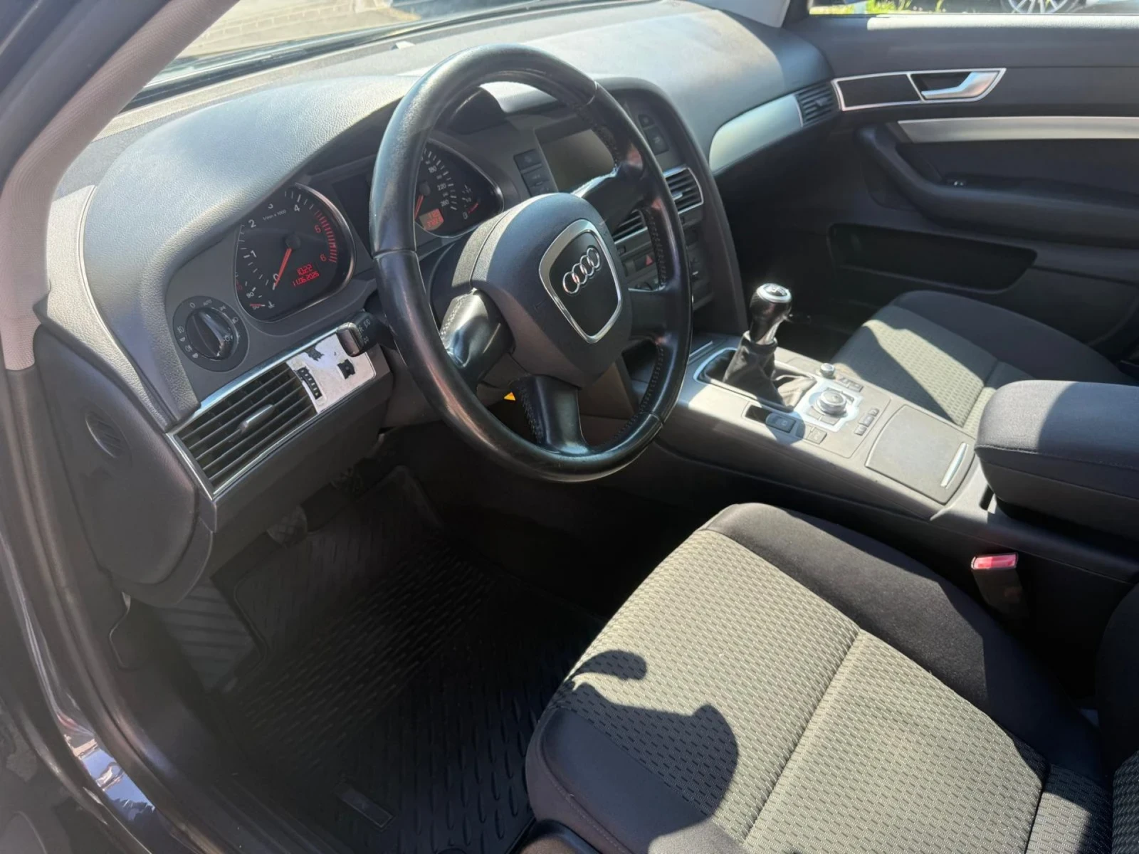 Audi A6 2.7TDI, снимка 5 - Автомобили и джипове - 54873471