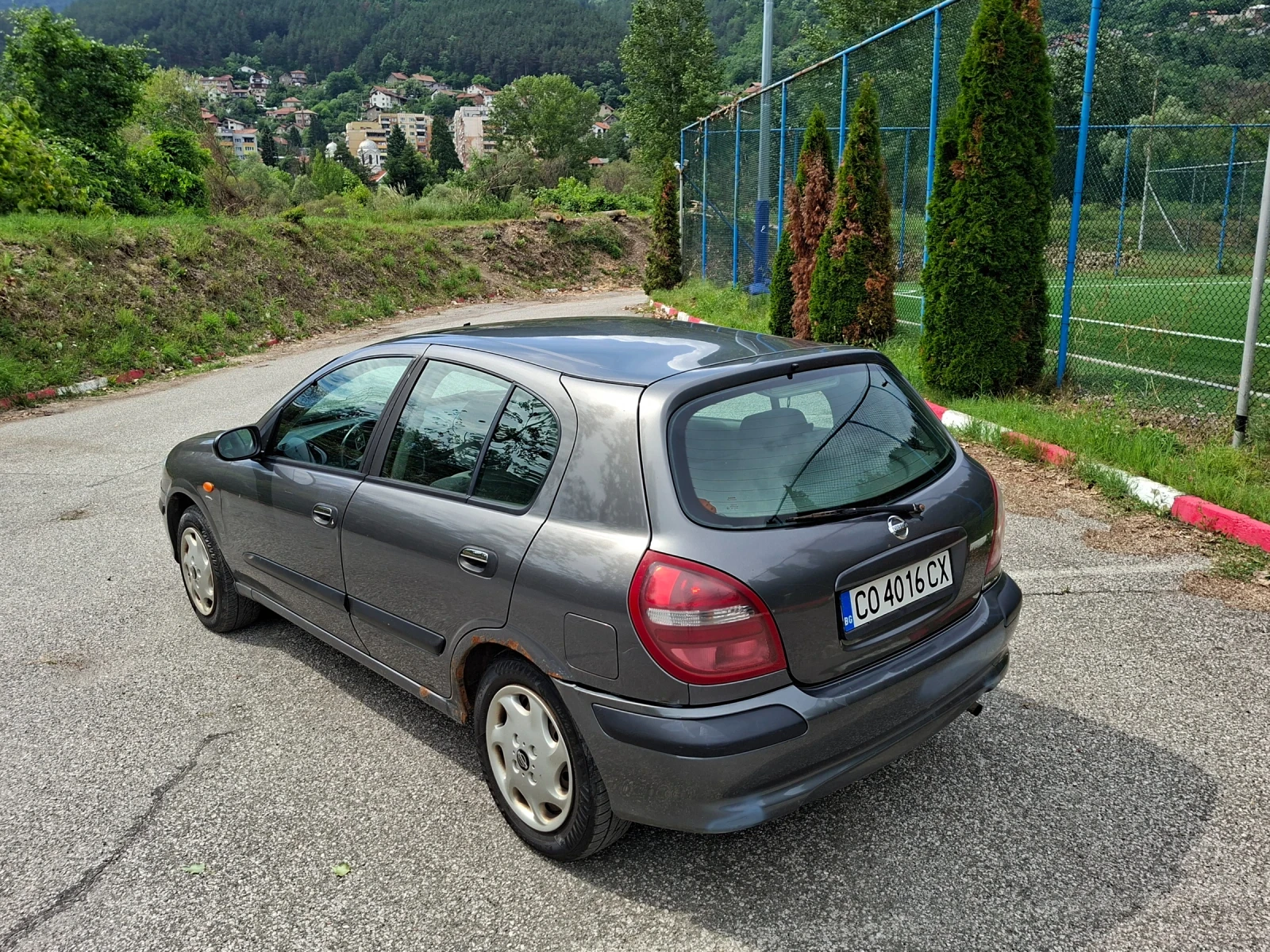 Nissan Almera 1.5, снимка 5 - Автомобили и джипове - 54924031