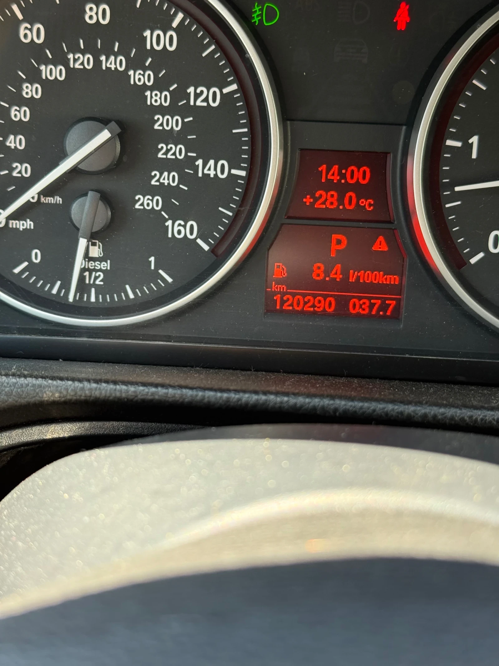 BMW 330 330d 245 задно, снимка 9 - Автомобили и джипове - 55009301