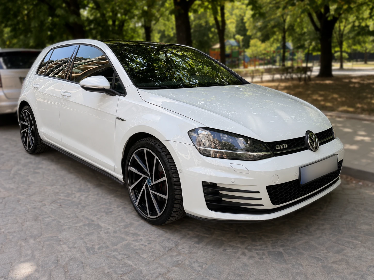 VW Golf VW Golf 2.0 GTD | DSG | ПАНОРАМА 