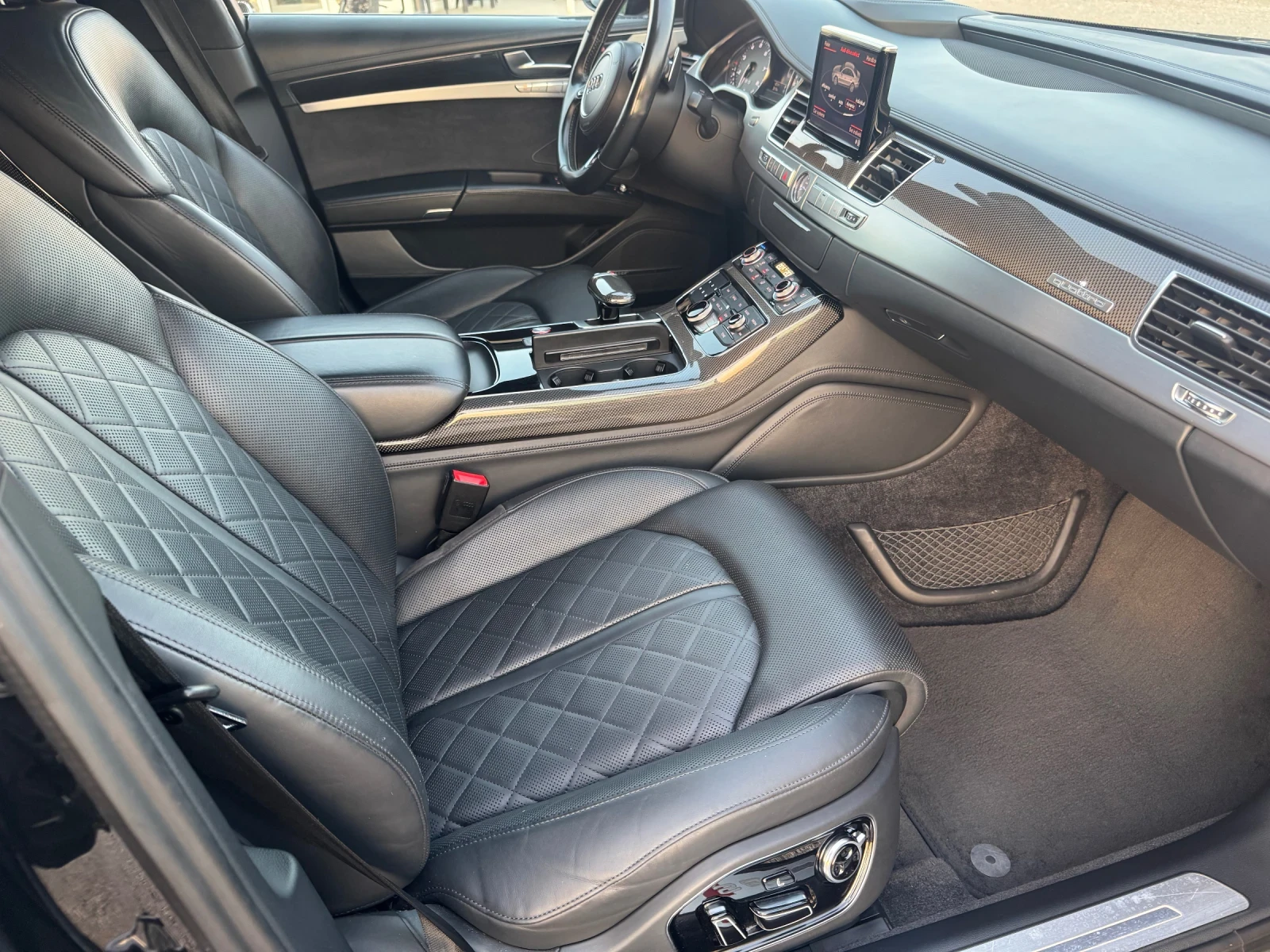 Audi S8 Ceramic + Matrix S8plus 605 ps, снимка 10 - Автомобили и джипове - 55629975