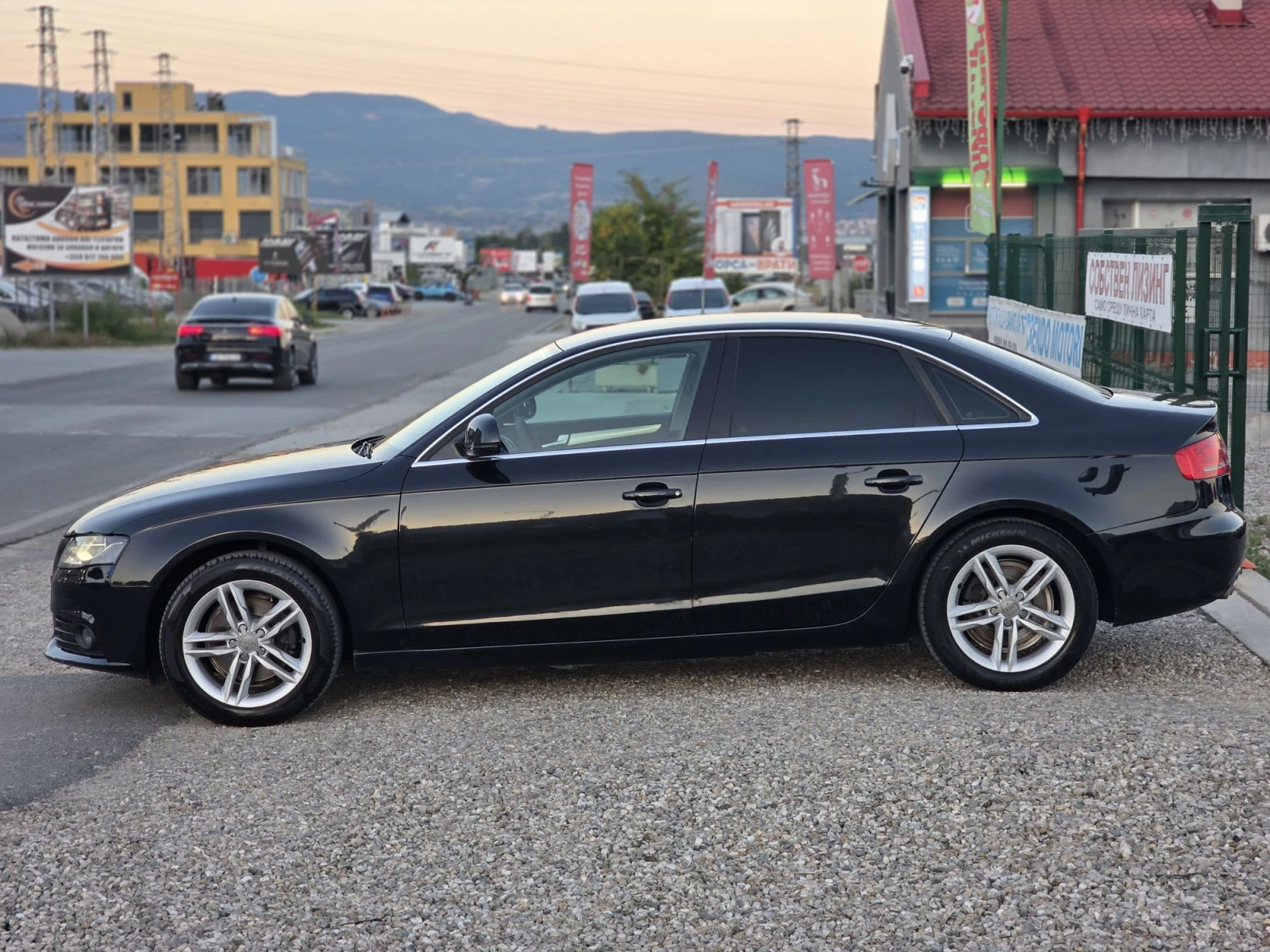 Audi A4 2.0tdi 143 k.c. Собствен Лизинг, снимка 2 - Автомобили и джипове - 55981612