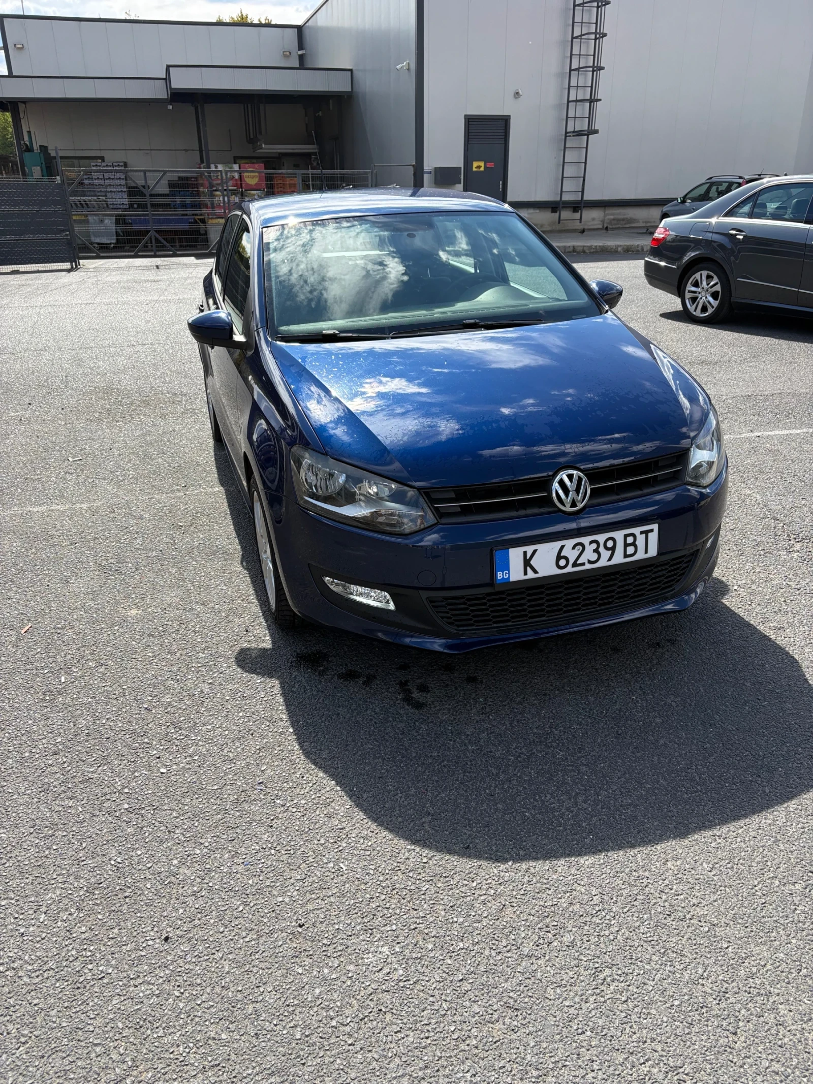 VW Polo 6R, снимка 3 - Автомобили и джипове - 56244203