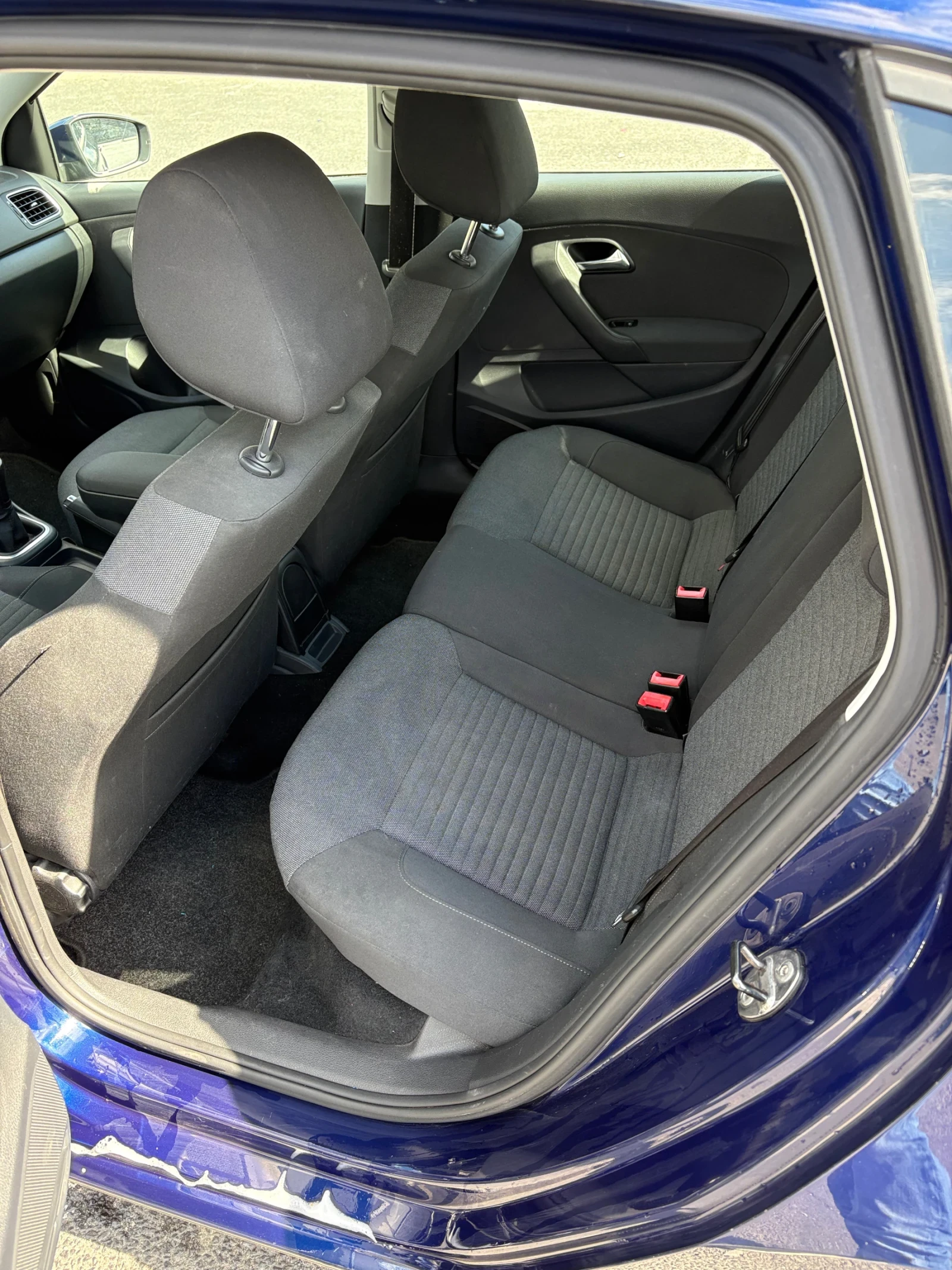 VW Polo 6R, снимка 7 - Автомобили и джипове - 56244203