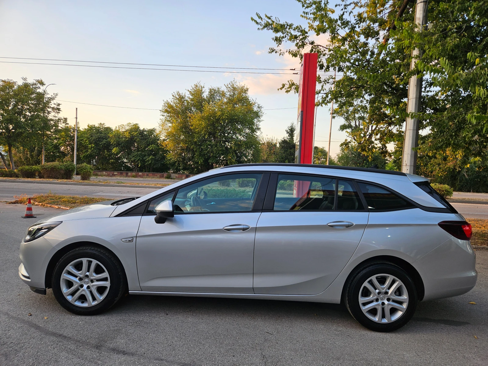 Opel Astra 1.6, 136�.�., Sports Tourer K, ���� ����!!! | Mobile.bg � ����������� 9