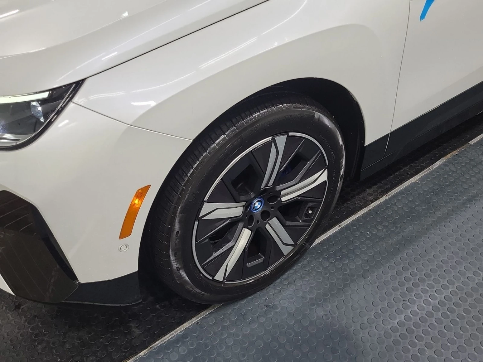 BMW iX Xdrive40 ���������� ���� �� �������� | Mobile.bg � ����������� 15