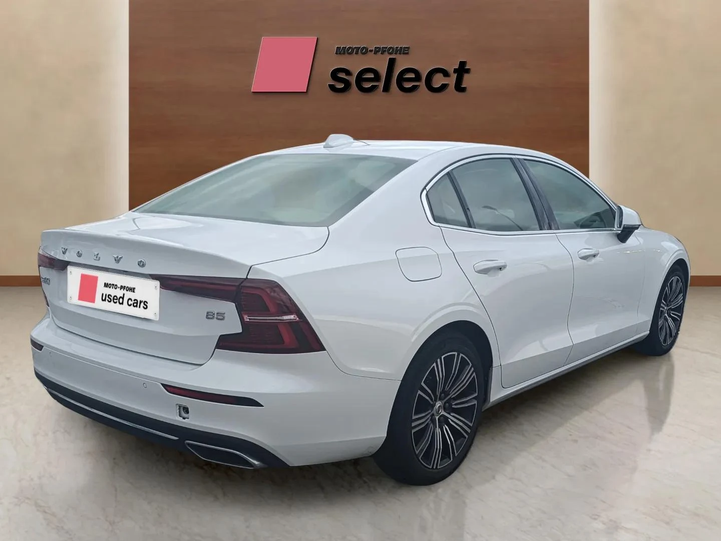 Volvo S60 2.0 B5, снимка 5 - Автомобили и джипове - 56510427