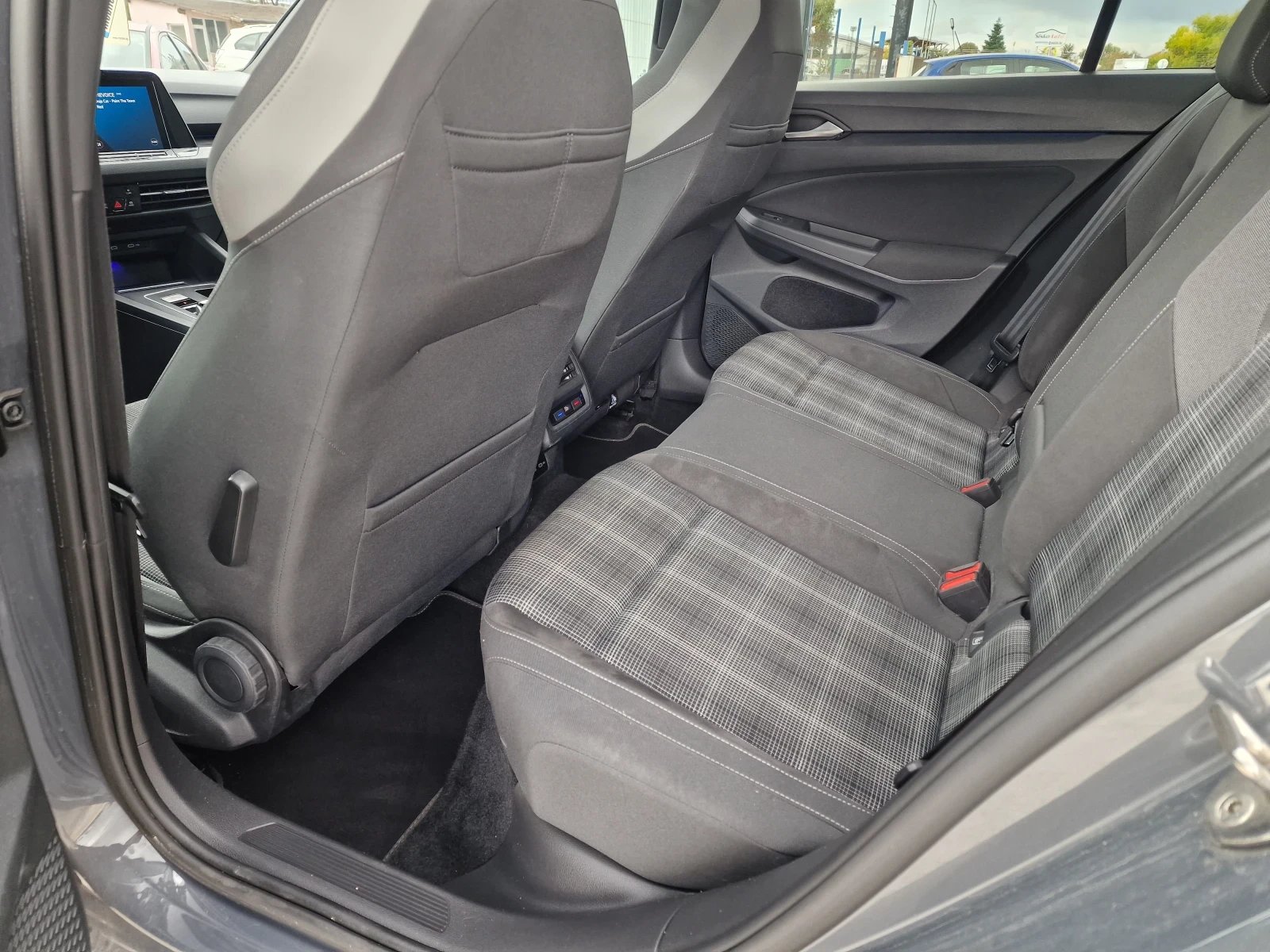 VW Golf GTD!!!200KC.!!!IQ-LIGHT!!!, снимка 11 - Автомобили и джипове - 56637694