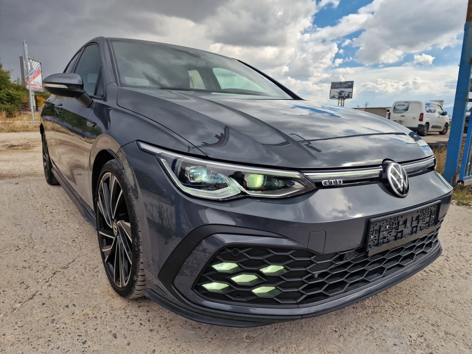 VW Golf GTD!!!200KC.!!!IQ-LIGHT!!!, снимка 3 - Автомобили и джипове - 56637694